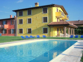 Renovated farmhouse uniquely situated on lake Garda, Lazise